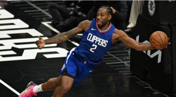 bifenzhibo-北伐之路中道崩殂？莱昂纳德再遇膝伤 已回洛杉矶